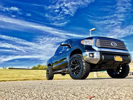 American Tire & Motorsports