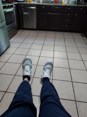 To jenniefrom lori burt Foun this on teM Teamu. Only 15 bucks fits great. A little snuggles for left big foot . I can live with that .