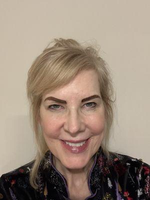 Ariava Brows & Beauty