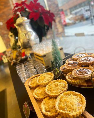 Holiday Dessert and coffee tables