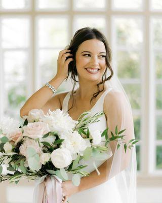 Aimee Forest Makeup Artist