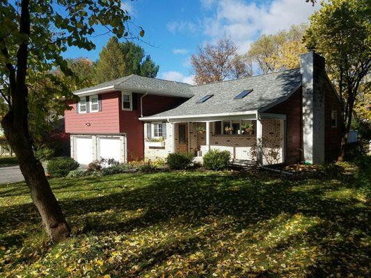 Lakeside Roofing & Contracting