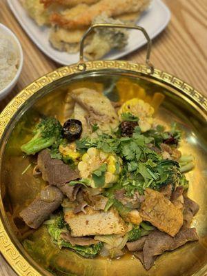 Qing Shu Spicy Hot Pot