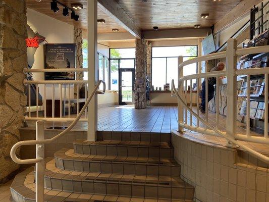 Dresbach Travel Information Center