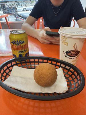 and Bunuelos! Colombiana soda lata Colombiana soda lata