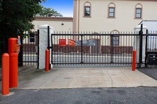 Public Storage