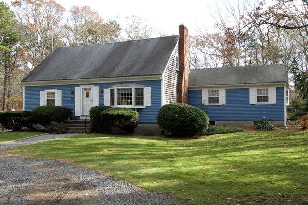 49 Cummings Rd, Brewster, MA 5 Bedrooms and 5 Baths.