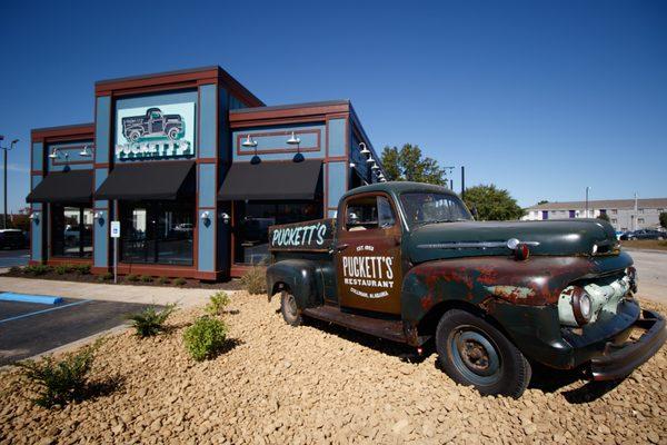 Puckett's Restaurant