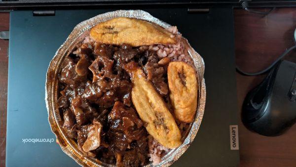Oxtail Plantains Rice and peas (medium)