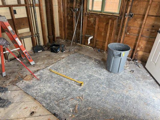 Economy Handy Carpenter