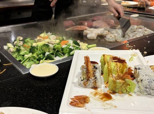 Sakura Sushi Steakhouse & Bar