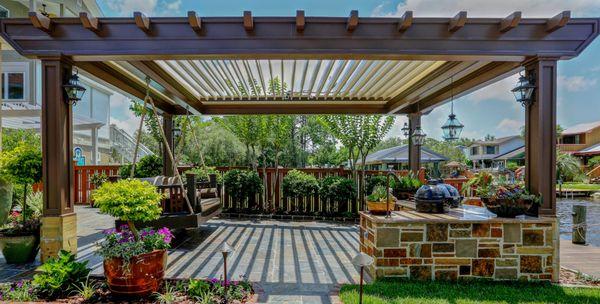 Equinox Louvered Roof