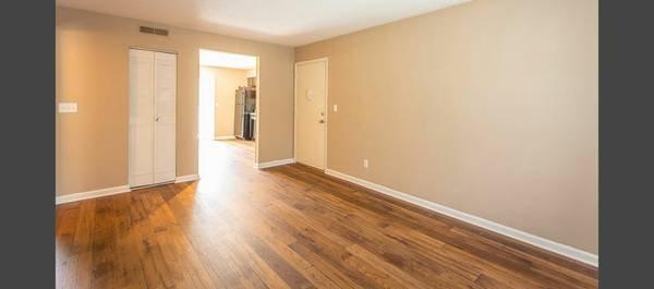 Ledford at Hamilton Place