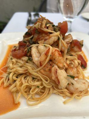 Shrimp pasta.