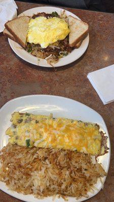 corned beef hash Skillet & veggie omelette