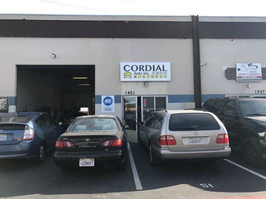 Cordial Auto Center