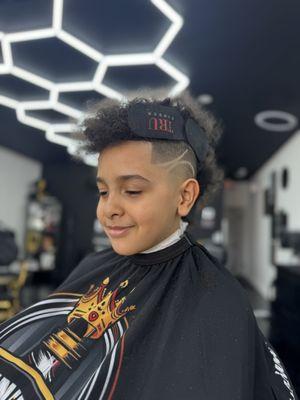 Crowned Alpha Barbershop