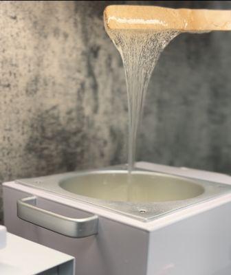 Our hard wax is fragrance-free and dye-free, making it perfect for sensitive skin with minimal irritation and maximum comfort.