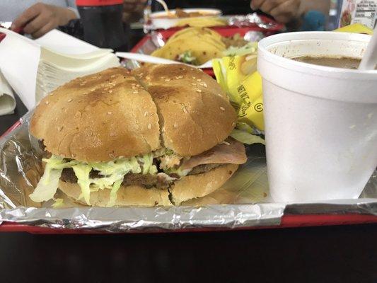 Single patty burger. Come with charro beans and a bag of lays