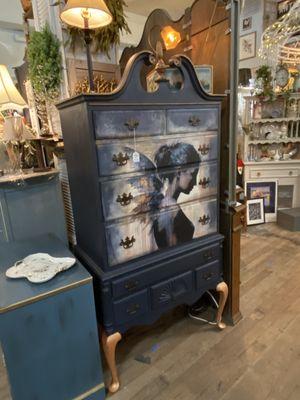 Le Marche Emporium LLC