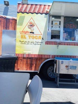 Antojitos El Toca