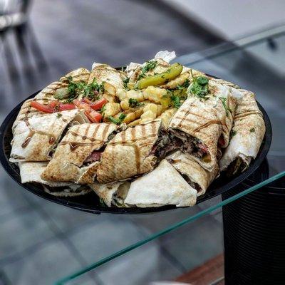 Family wrap tray good for 5+ people