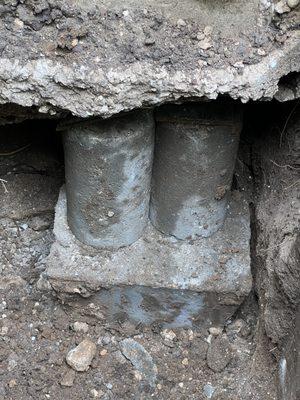 A set of concrete press piling piers!