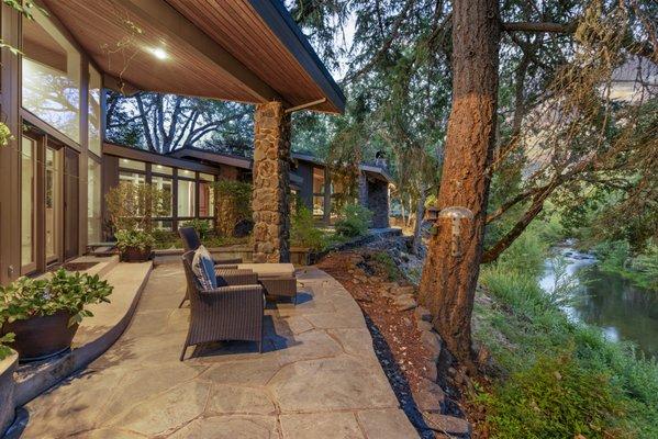2871 Cobleigh Road - Creekfront Ranch