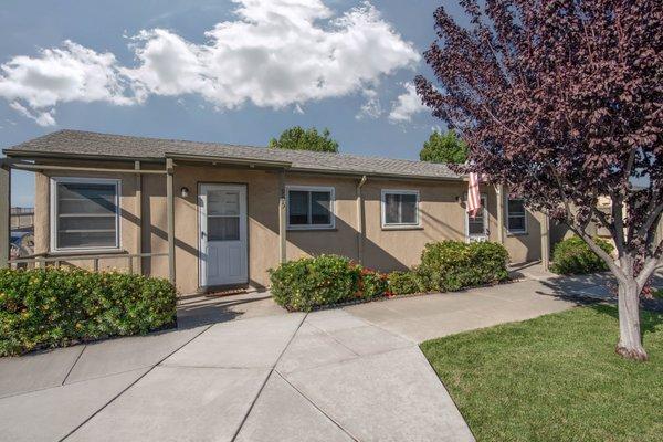 Chestnut & Hedding Apartments