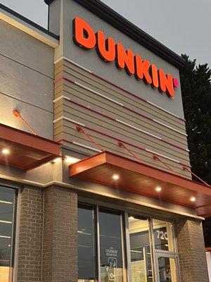 Dunkin' - Mount Holly