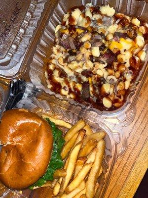 burger with fries & the brisket mac n cheese.