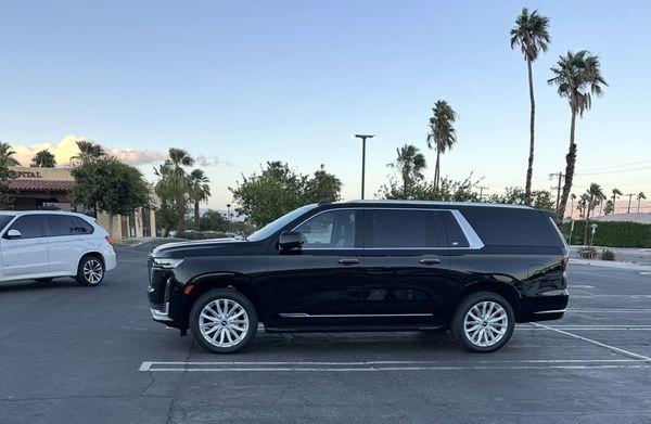 Prestige Desert Limo