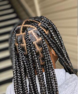 Large Knotless Braids