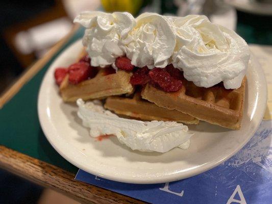 Gwennies Old Alaska Restaurant