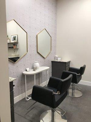 Studio 12 Salon