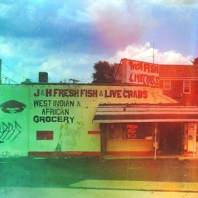 J & H Produce & Seafood