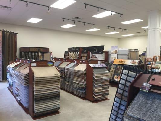 Carpet from Mohawk, Shaw, Dixie and other brands.
