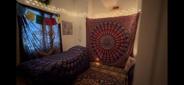 Loving Karma's Zen Den at Bliss Marketplace where she sees her clients and teaches and certifies all levels of Reiki.