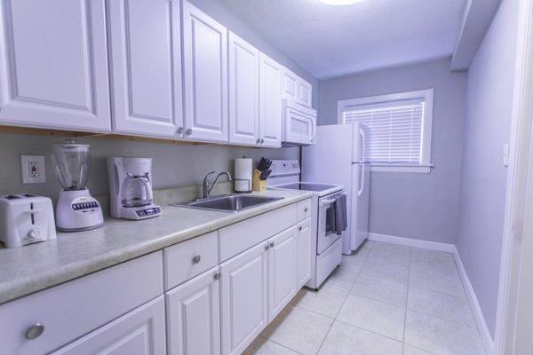 Island Suites furnished apartment kitchen