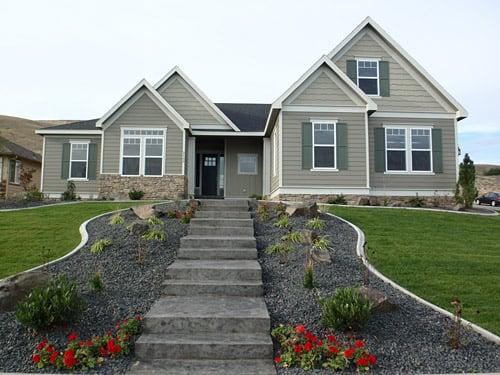 A beautiful siding project complete!