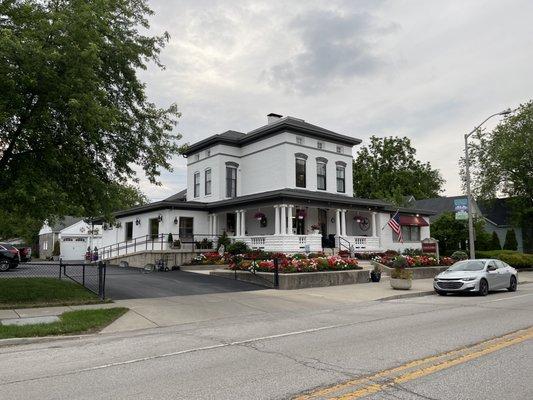 Lauck & Veldhof Funeral & Cremation Services