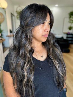 Dimensional color and curtain bangs