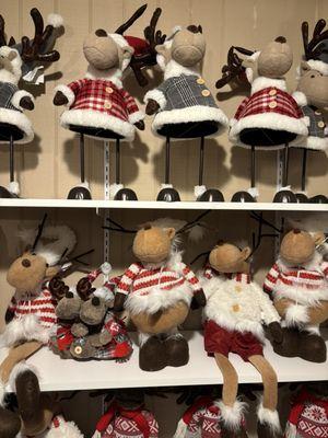 A Christmas Store N More