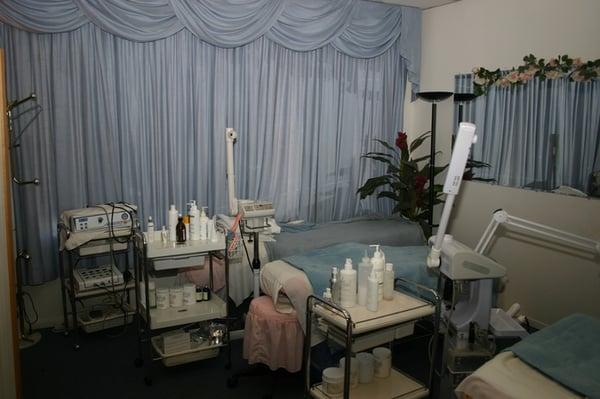Carol's Beauty Center