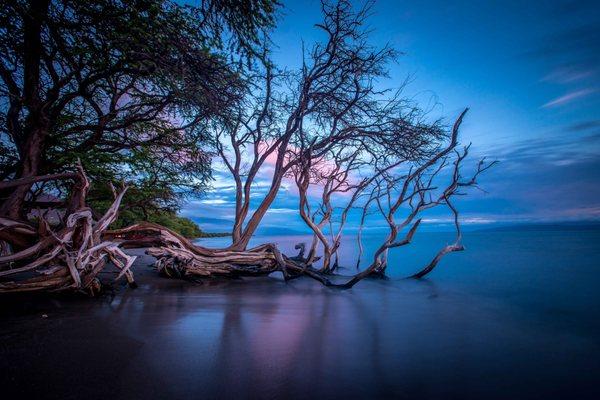 Sunset on Maui's West shore. Daniel Sullivan Tours