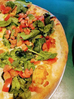 withe pizza whit spinaches