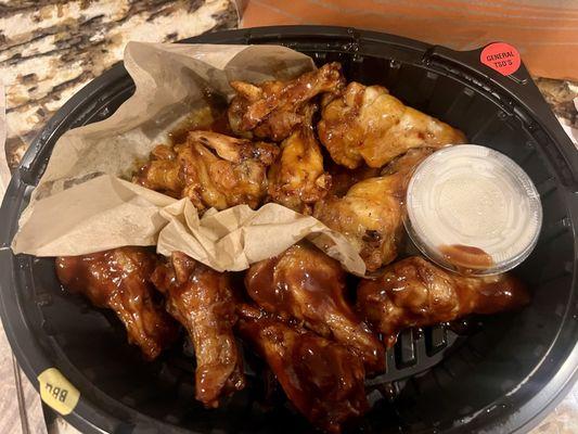 Hooters
