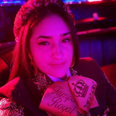 Presentándonos en los angeles