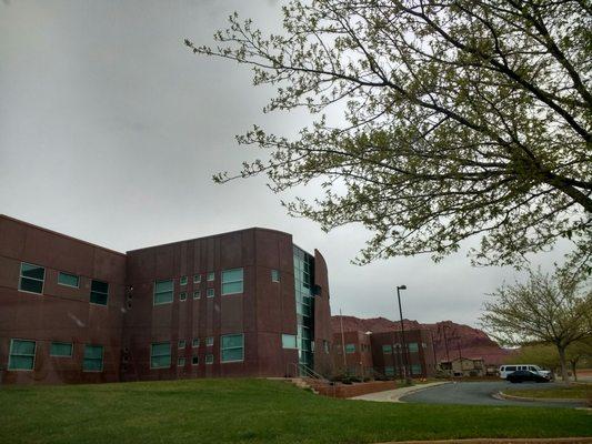 Lava Ridge Intermediate School