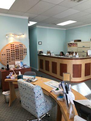 Mary Ellen Padusi, OD